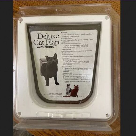 🥬NWT PetSafe Deluxe Cat Flap Cat Door with Tunnel Pet Door Up To 12 lbs. 5.5 kg - Picture 6 of 15
